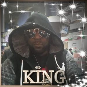 Meet your Posher, Dwight